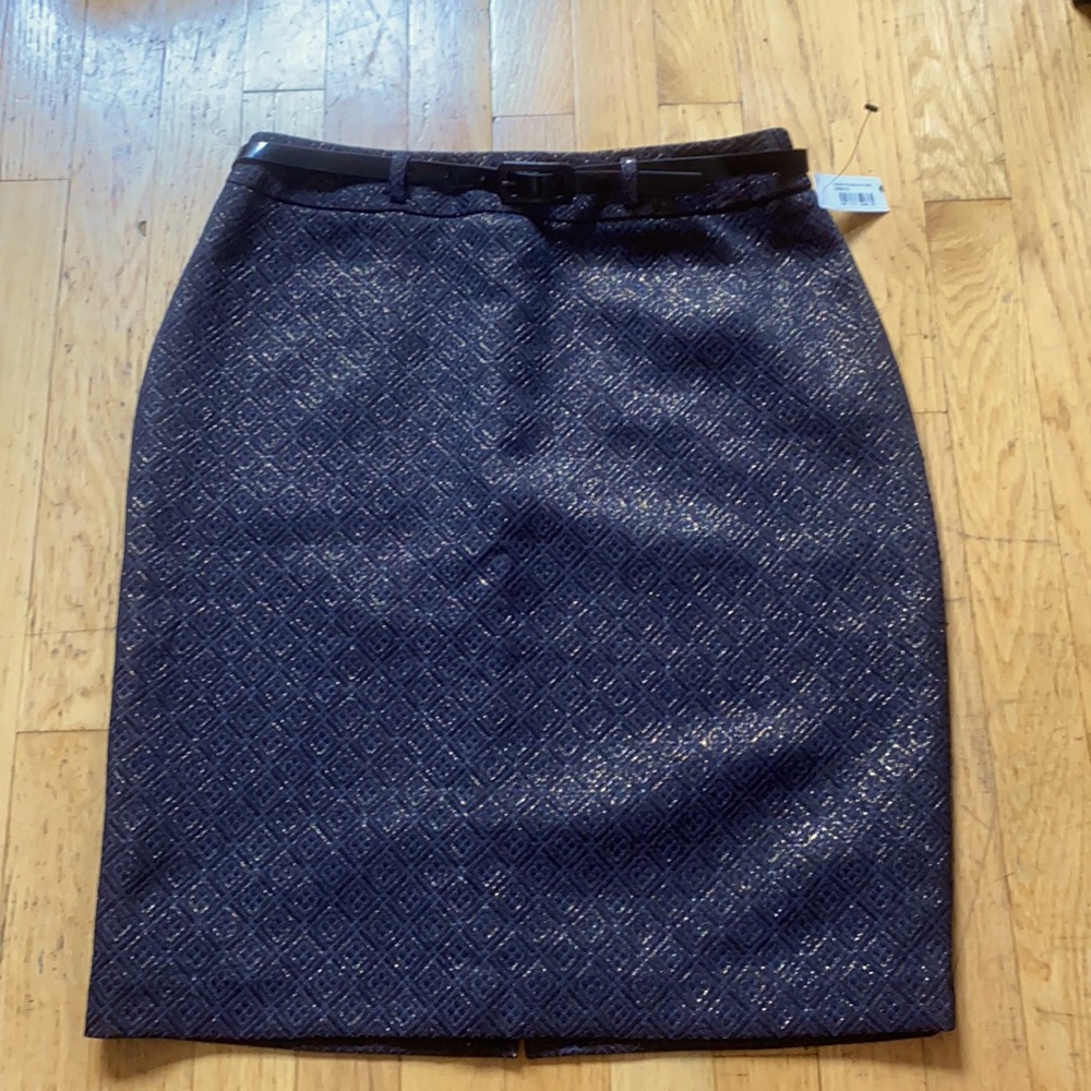 NWT Women’s Worthington Skirt Sz6